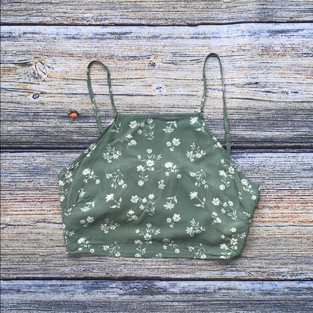 Beautiful Crop Tie Top